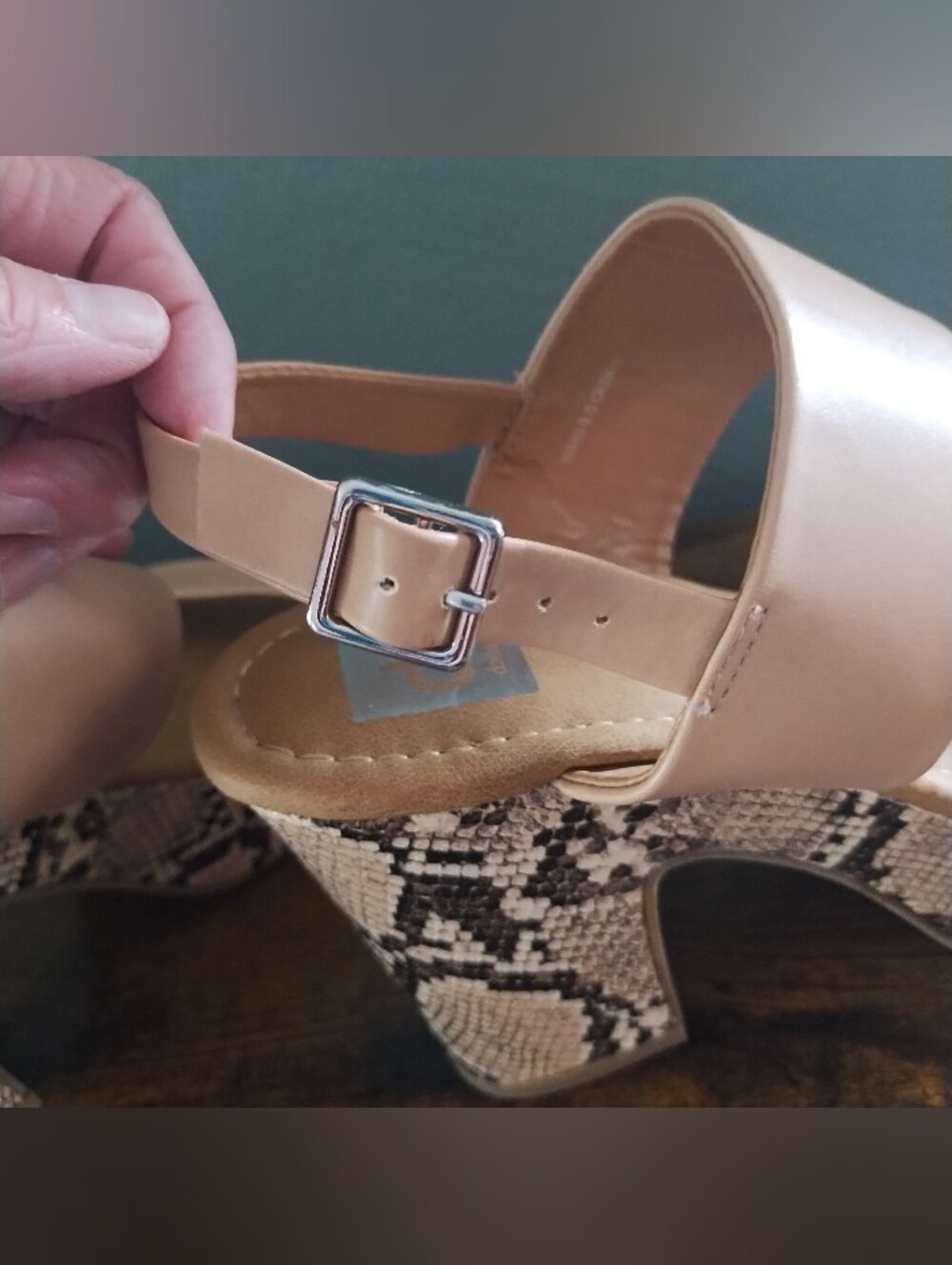 DV Dolce Vita Womens 8.5 Snake Print & Nude Block Heel Platform Oiska Sandals - Picture 9 of 13